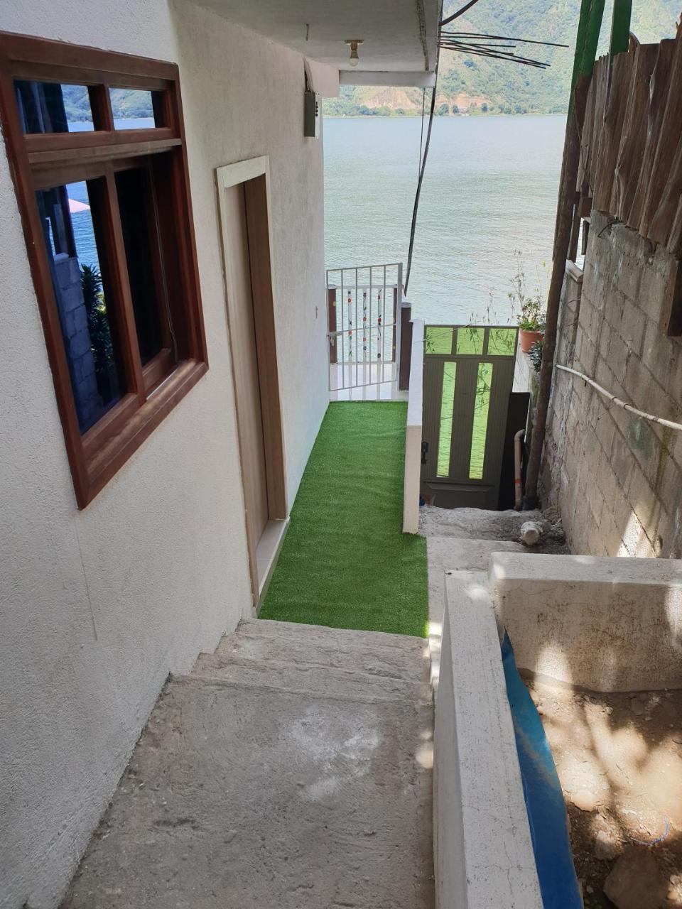 San Pedro Suite San Pedro La Laguna Esterno foto